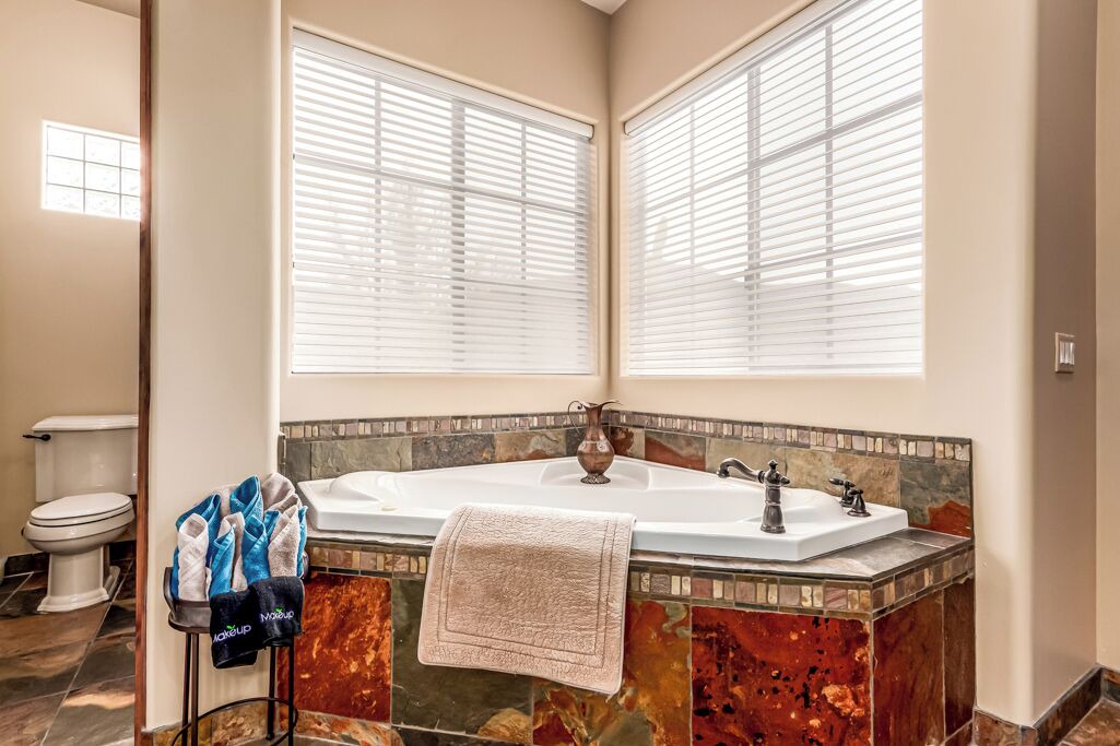 Photo of Bathroom in Canyon Ridge Estates