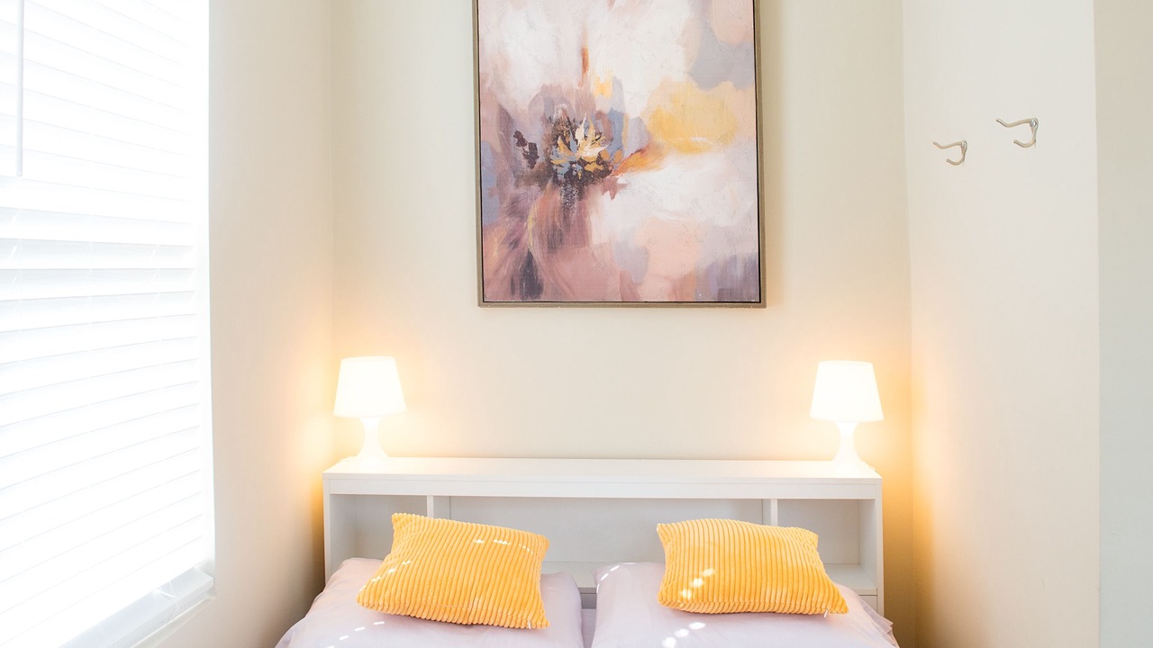 Photo of Bedroom in Southwest Center City