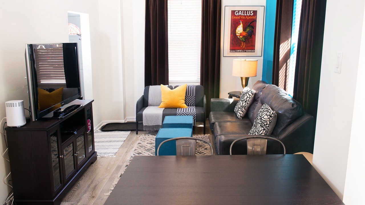 Photo of Livingroom in Southwest Center City