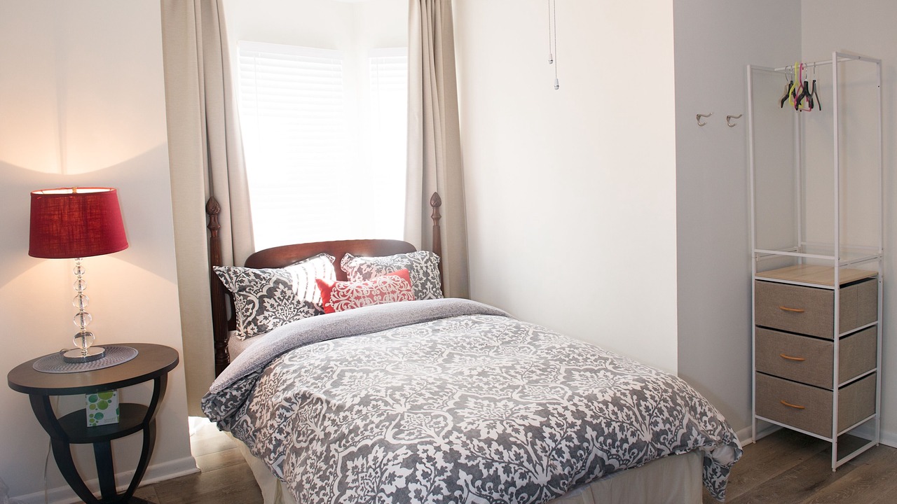 Photo of Bedroom in Southwest Center City