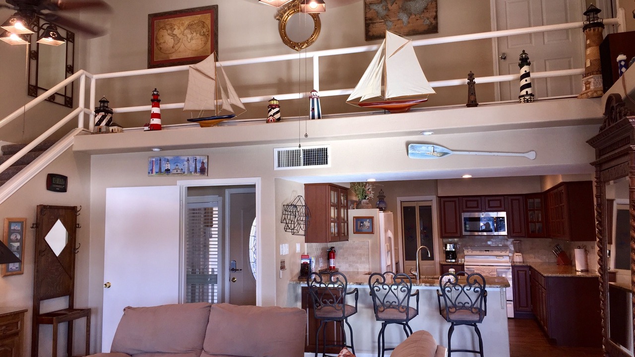Photo of Bedroom in Point Venture
