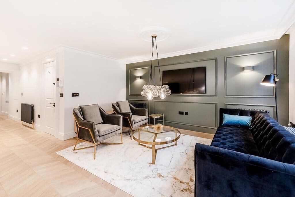 Photo of Others in Mayfair