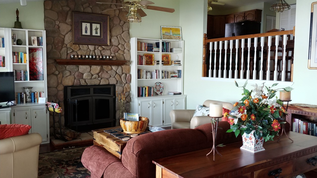 Photo of Livingroom in Livingston