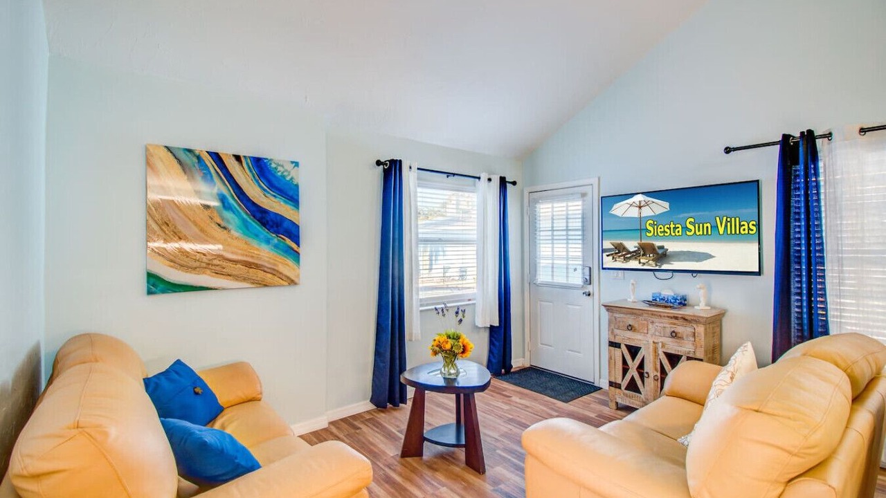 Photo of Livingroom in Siesta Key