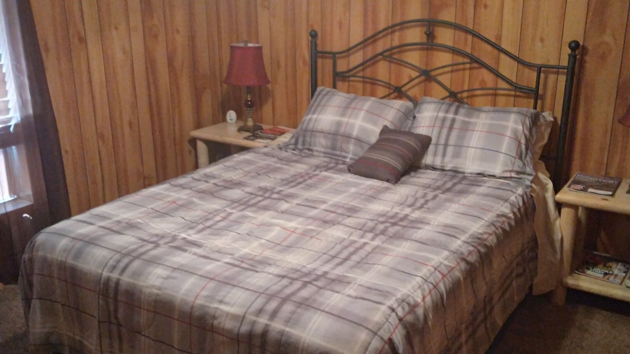 Photo of Bedroom in Pinetop-Lakeside