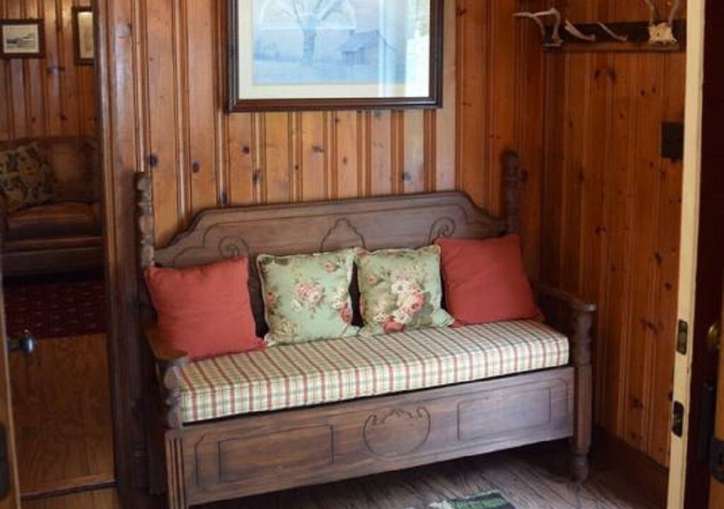 Photo of Livingroom in Chattanooga