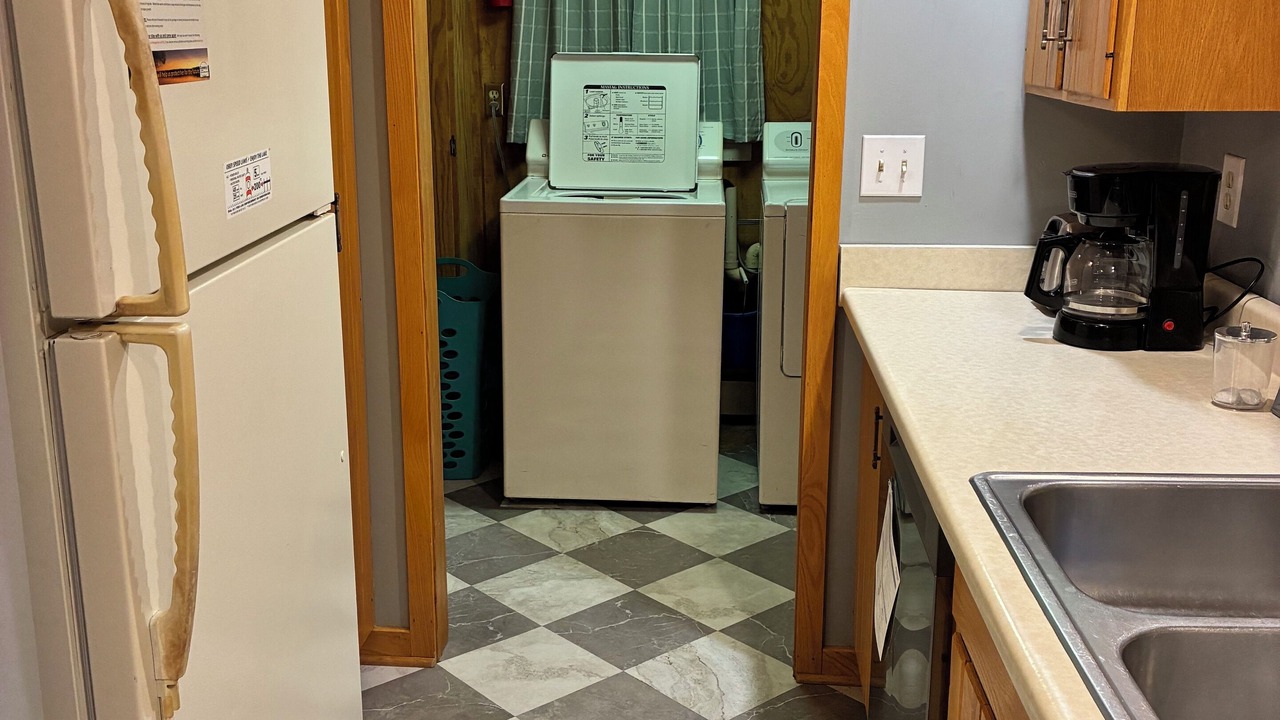 Photo of Kitchen in Livonia Center