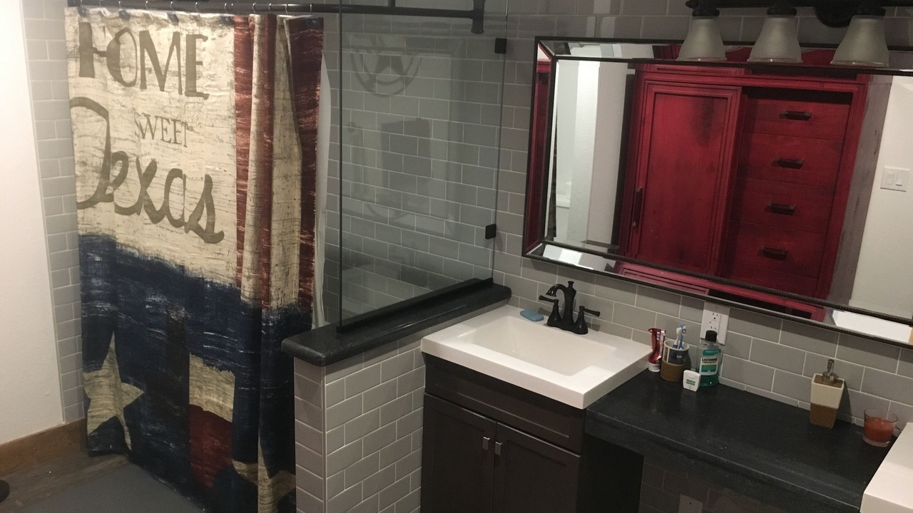 Photo of Bathroom in West Livingston