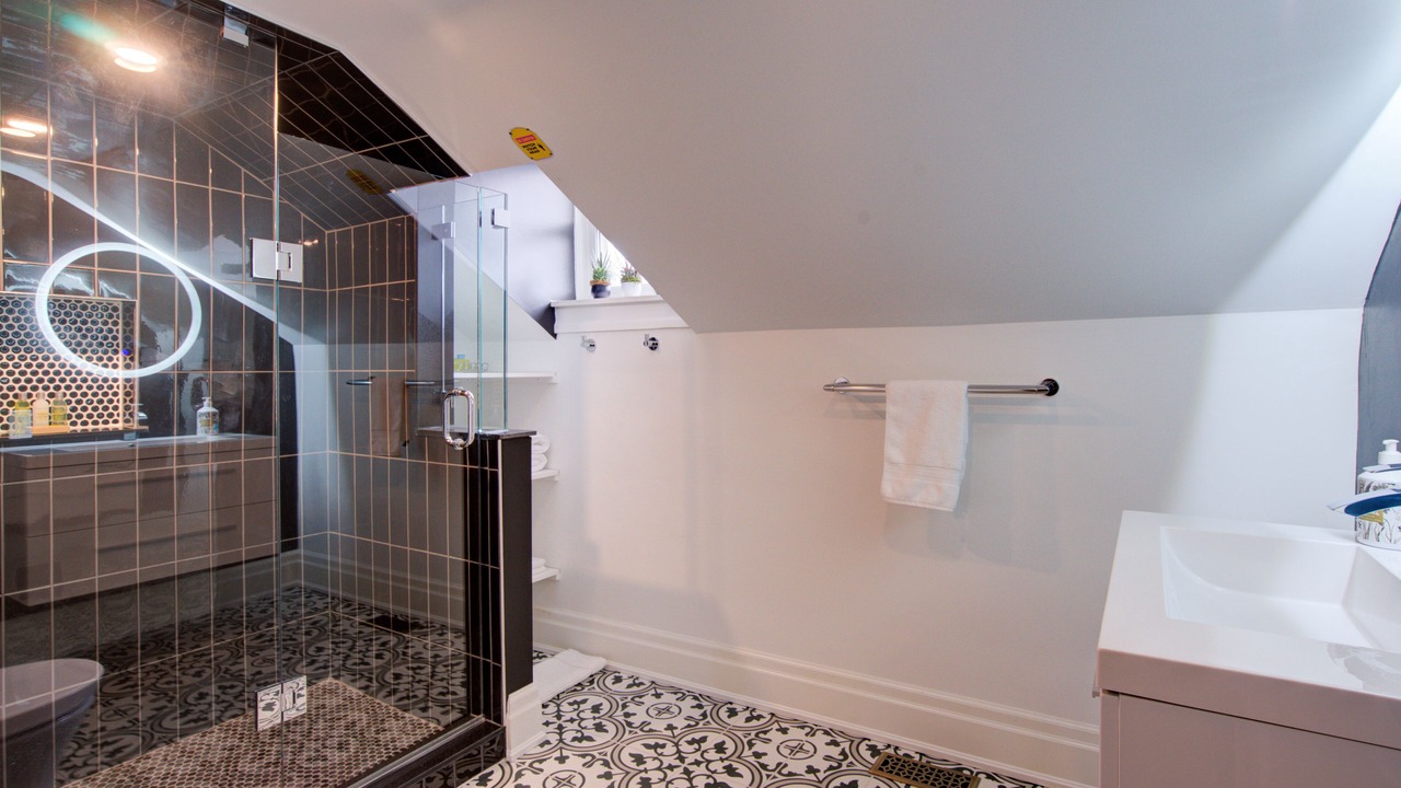 Photo of Bathroom in St. Davids