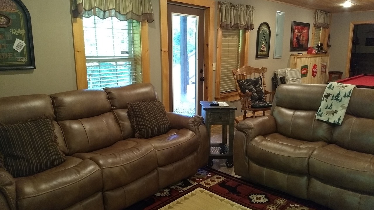 Photo of Bedroom in Hiawassee