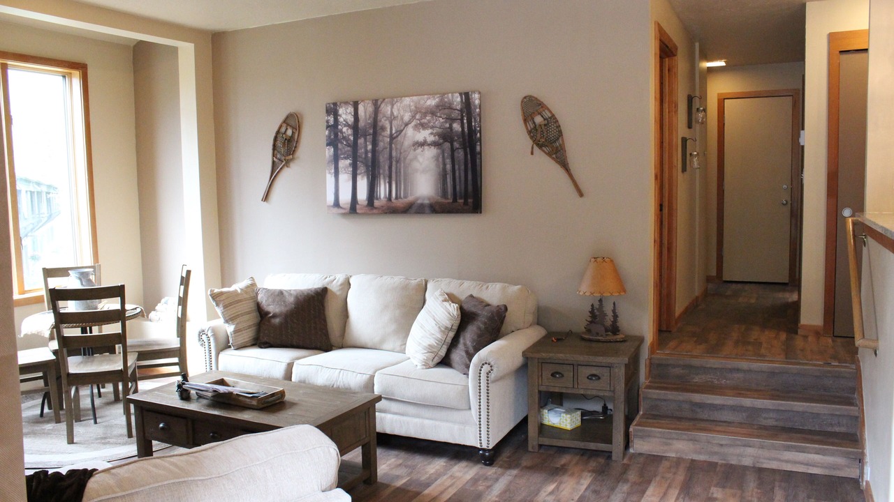 Photo of Bedroom in Lakeside Village