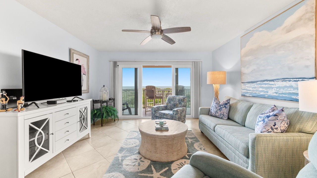 Photo of Livingroom in Butler Beach