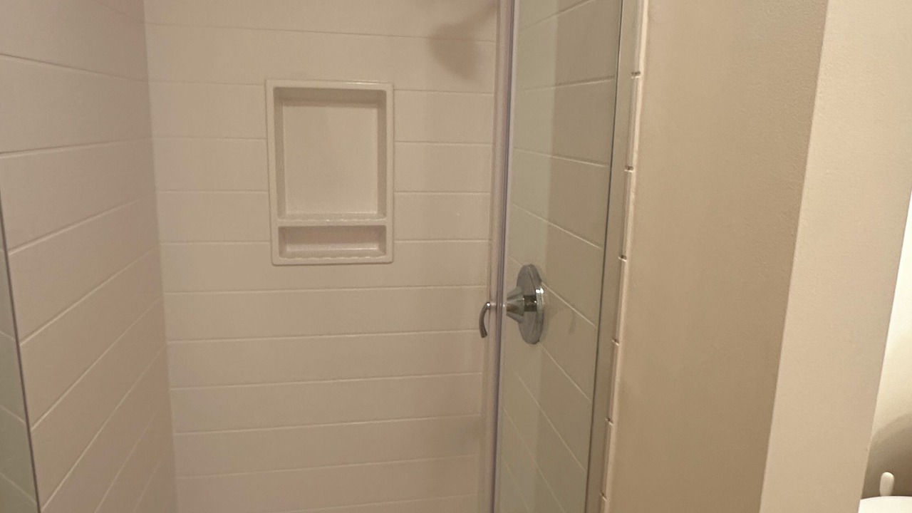 Photo of Bathroom in Cayuga