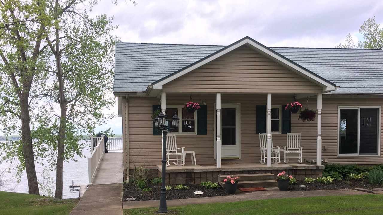 Photo of Outdoor in Cayuga