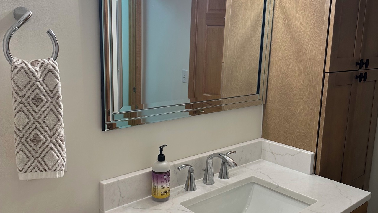 Photo of Bathroom in Cayuga