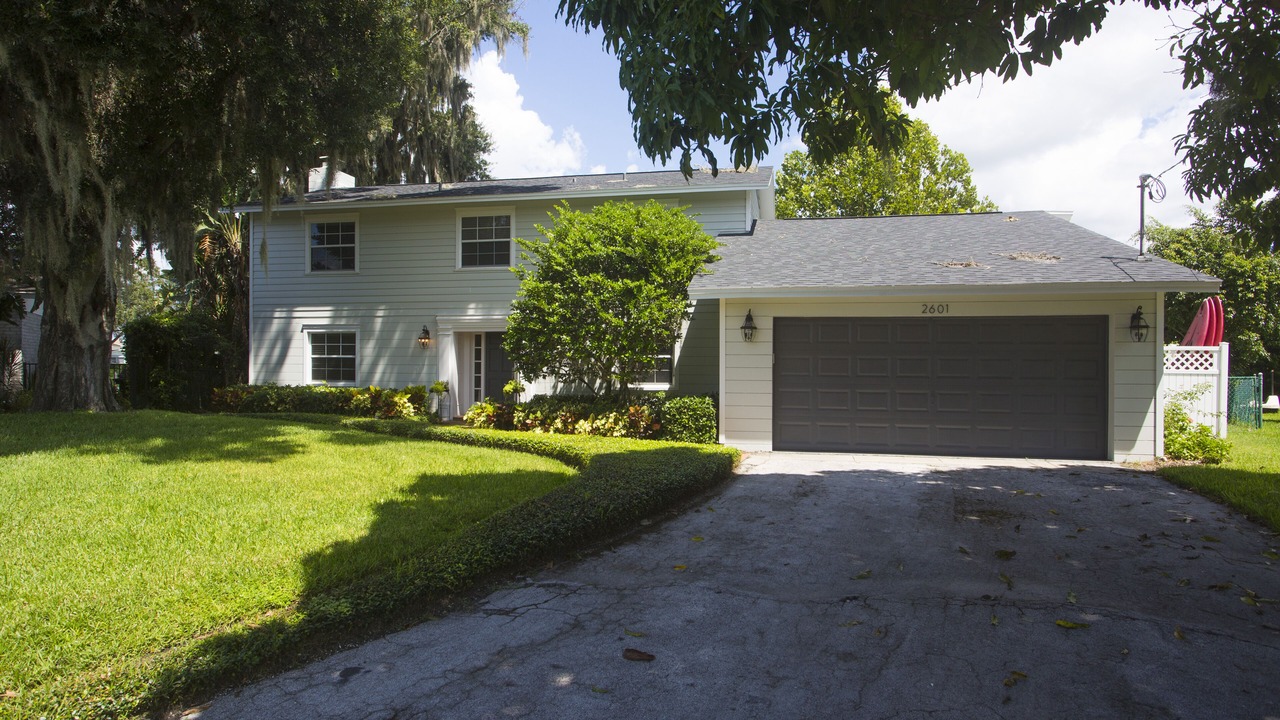 Photo of Outdoor in Carrollwood