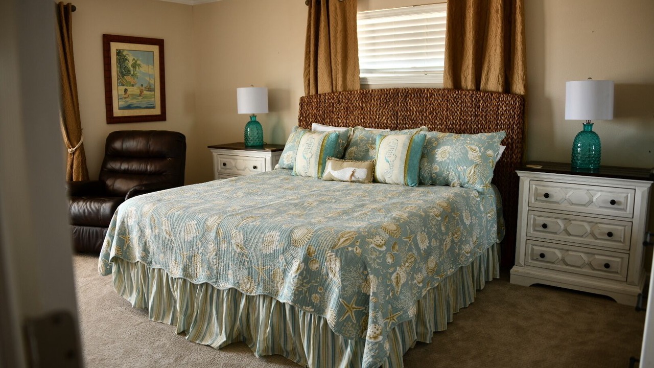 Photo of Bedroom in Mexico Beach