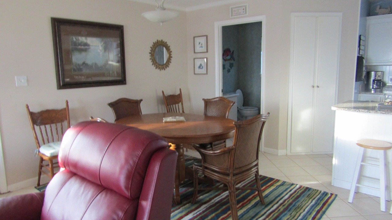 Photo of Livingroom in Mexico Beach