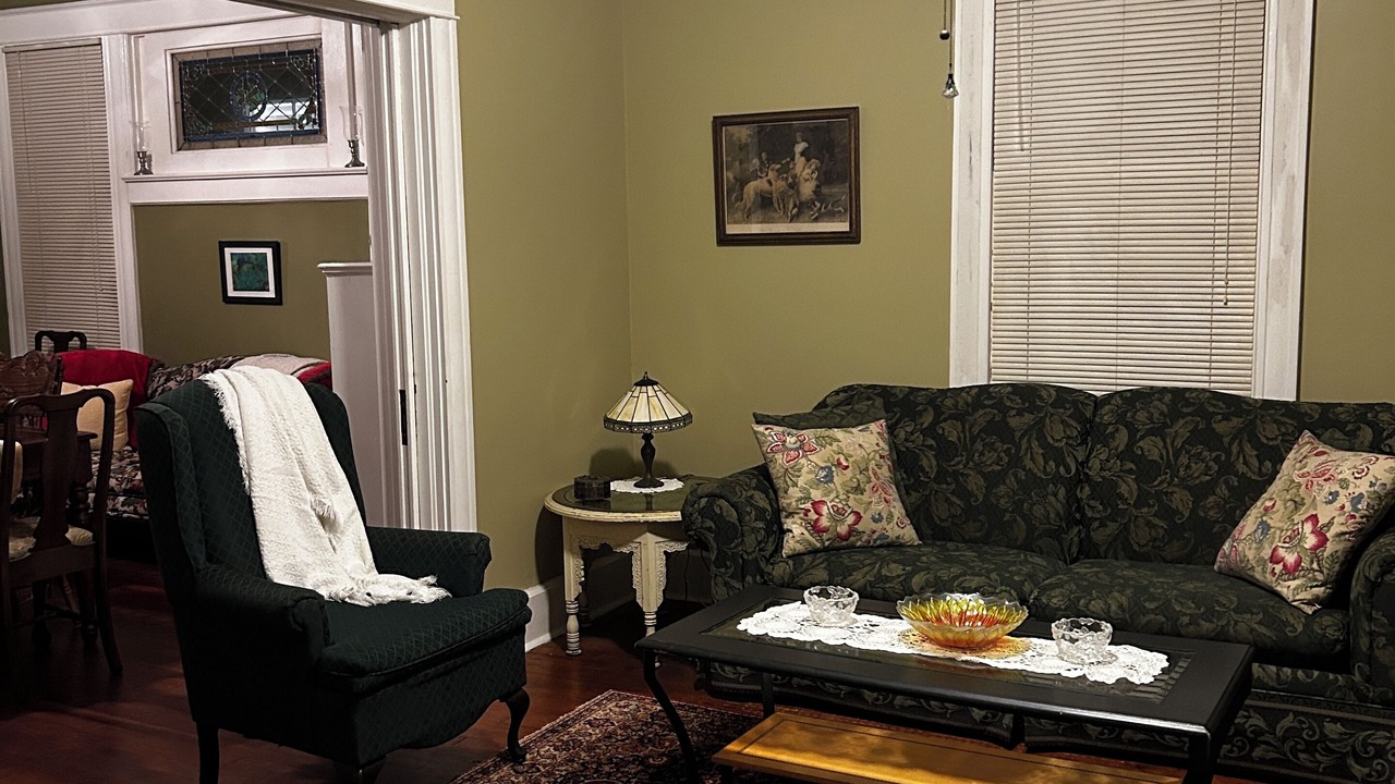 Photo of Bedroom in Wilmington Historic District
