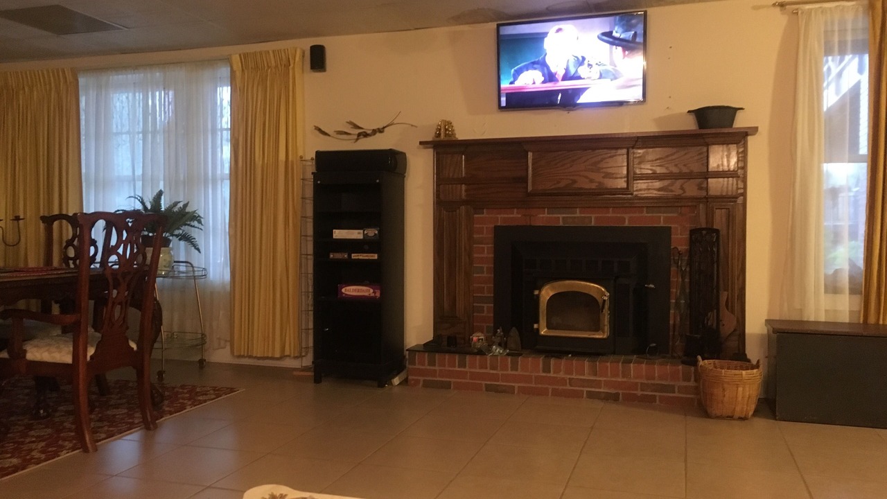 Photo of Livingroom in Farmington