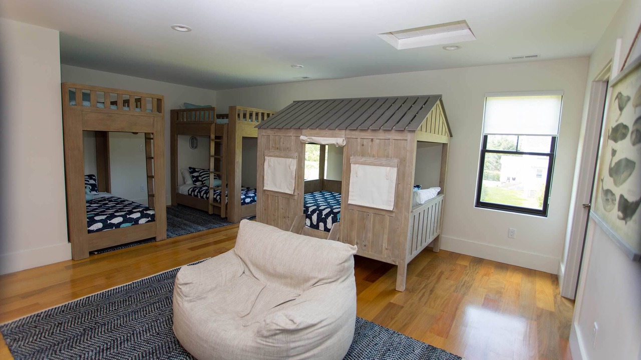 Photo of Others in Middletown