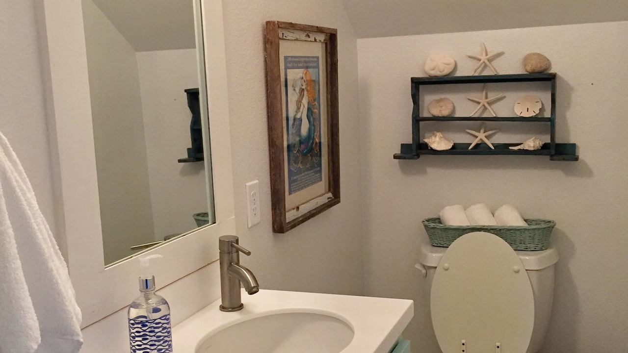 Photo of Bedroom in Sand Point