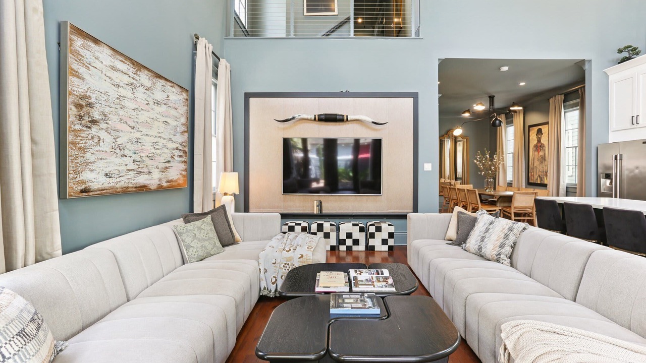 Photo of Bedroom in Lower Garden District