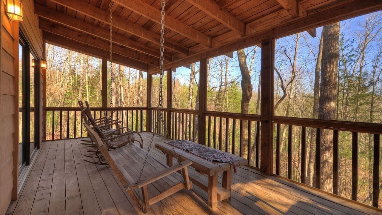 Photo of Patio Balcony in Ellijay