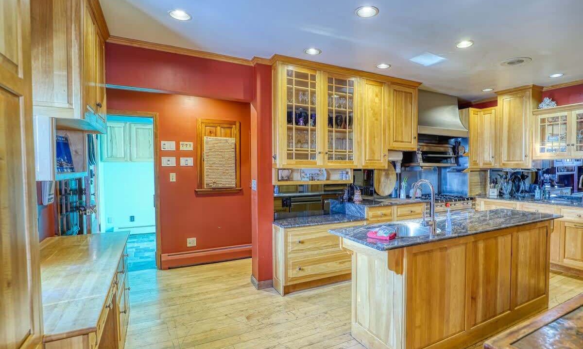 Photo of Kitchen in Ellicottville