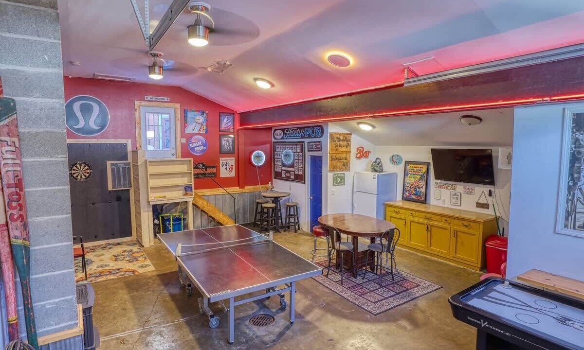 Photo of Bedroom in Ellicottville