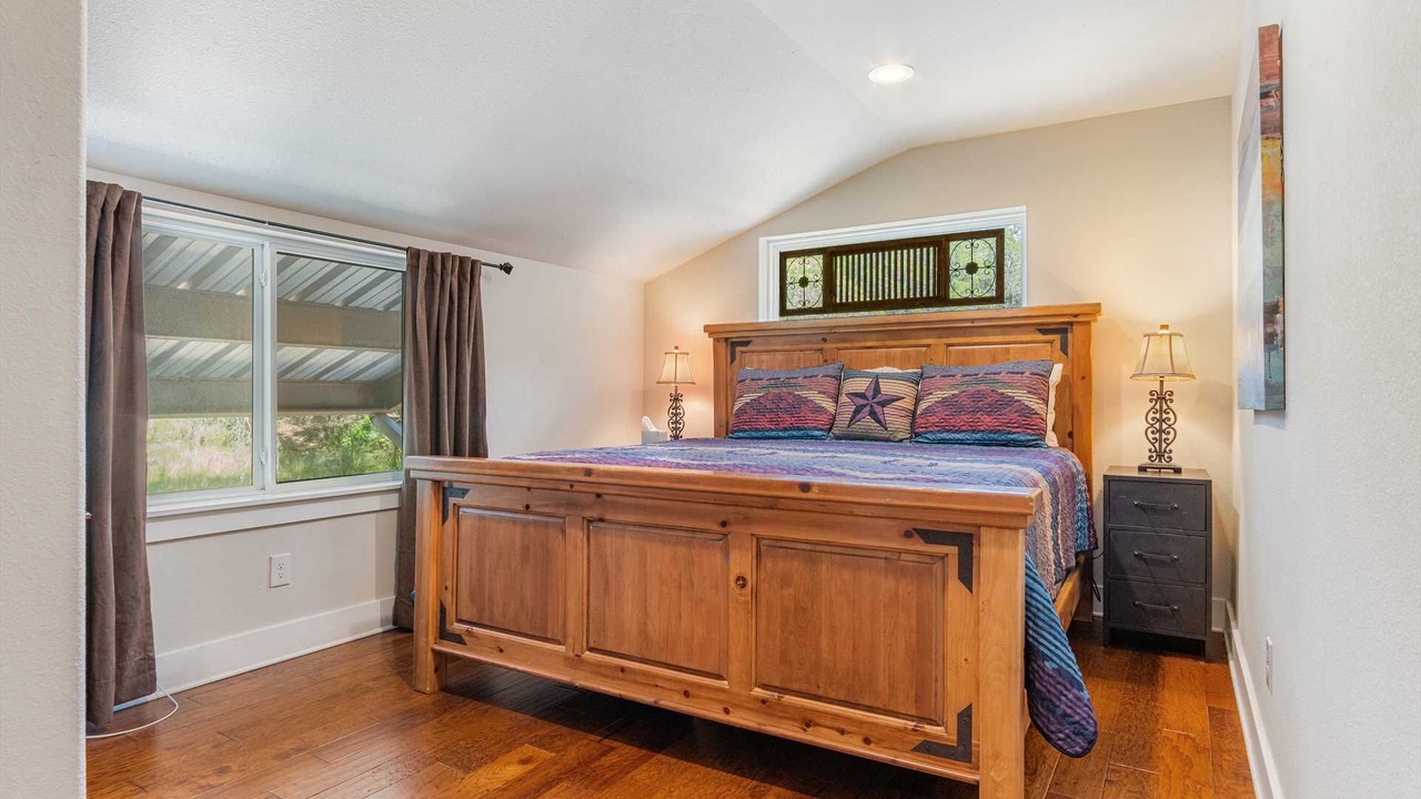 Photo of Bedroom in Pipe Creek