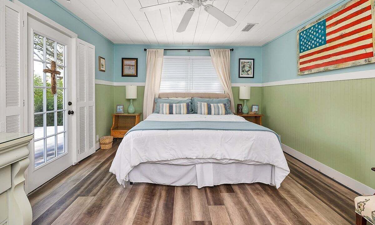 Photo of Bedroom in East Beach