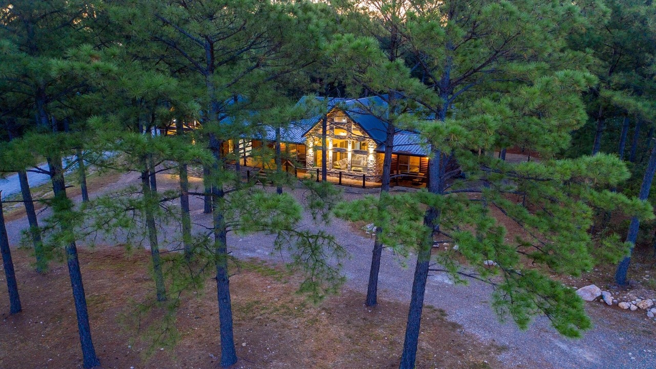 Photo of Outdoor in Broken Bow