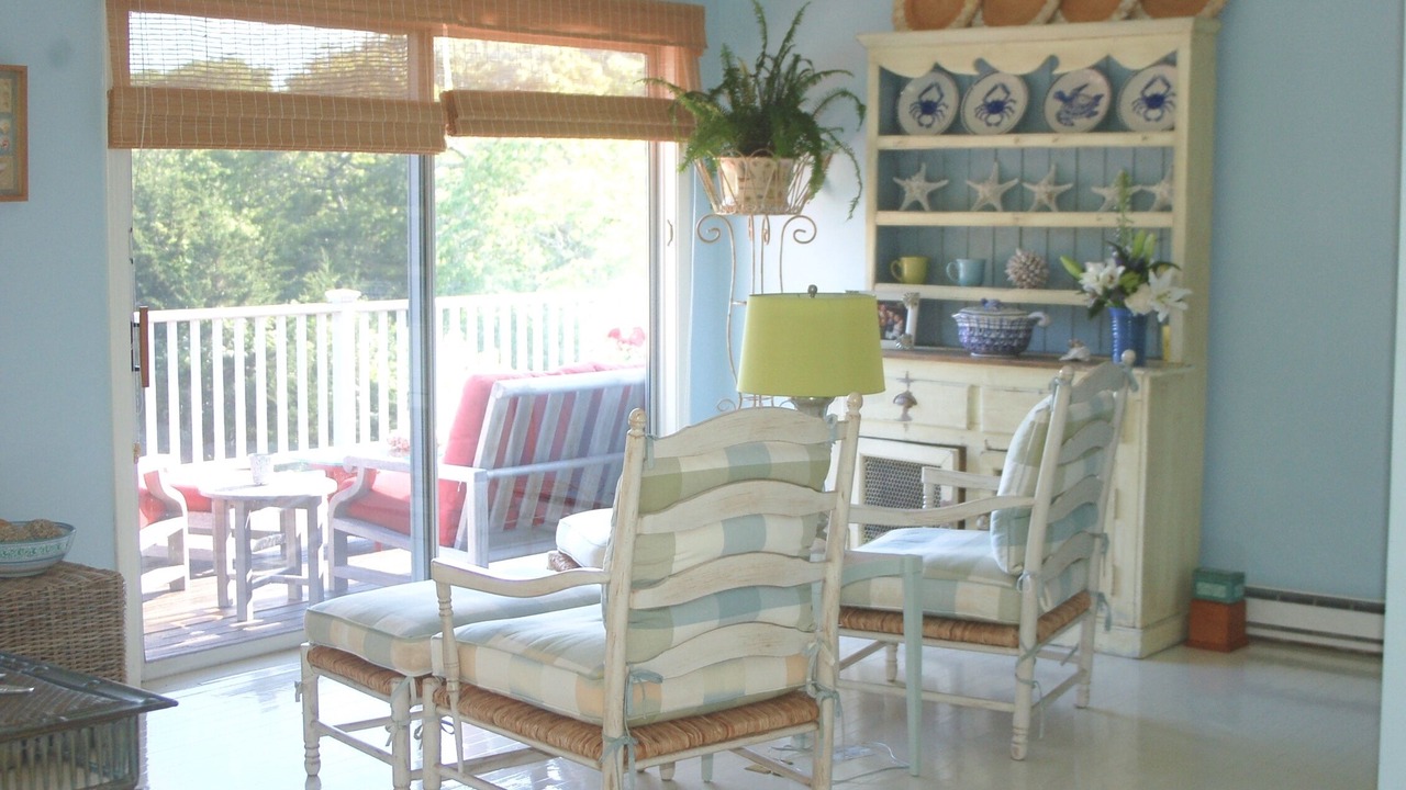 Photo of Livingroom in Chilmark