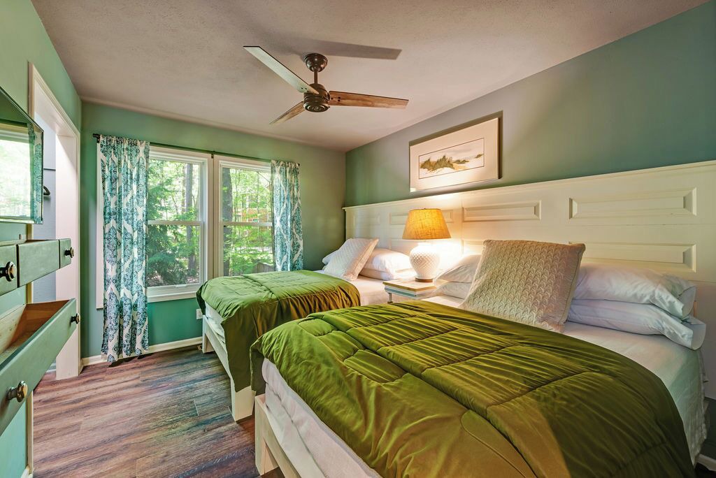 Photo of Bedroom in Harbert
