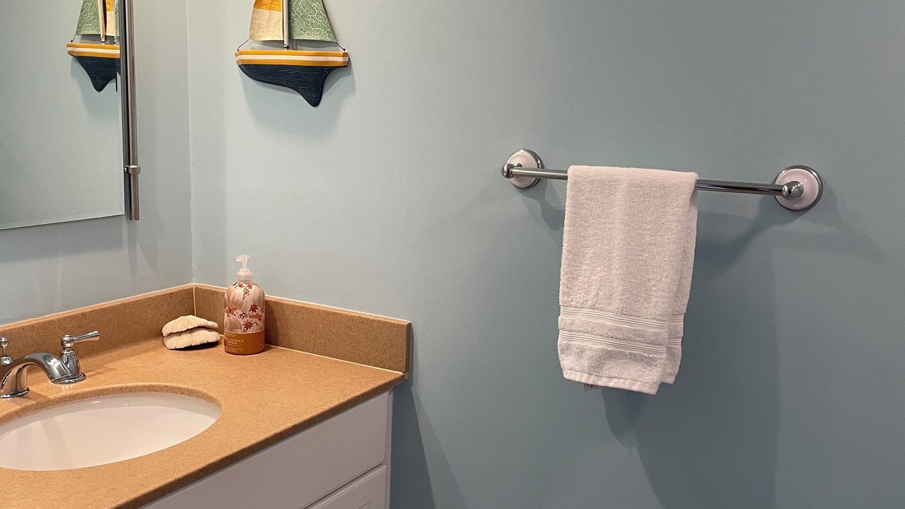Photo of Bathroom in Shipyard Plantation