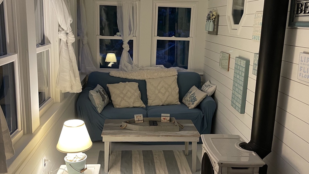 Photo of Livingroom in Cape May Point