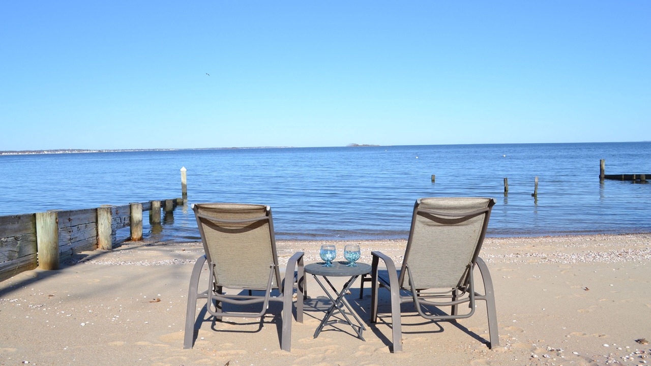 Photo of Others in Clinton