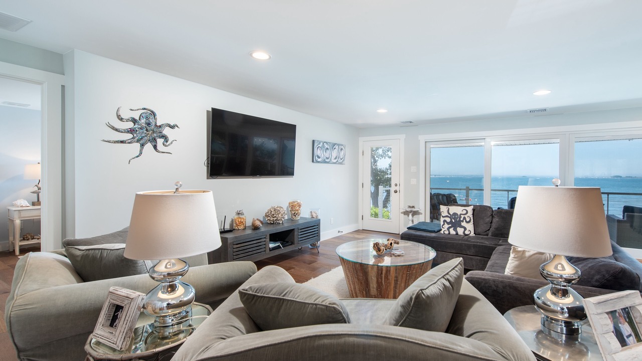 Photo of Livingroom in Clinton