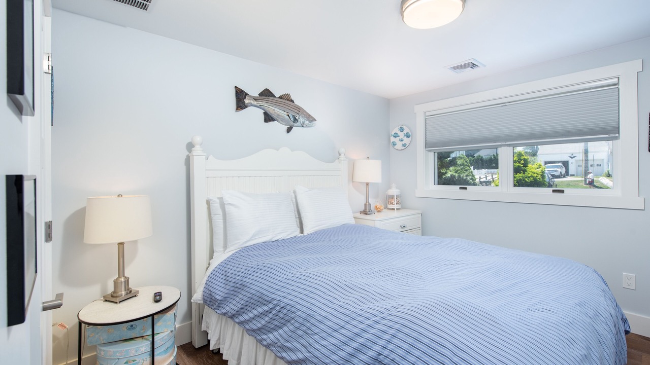 Photo of Bedroom in Clinton