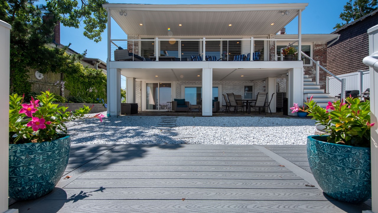 Photo of Outdoor in Clinton