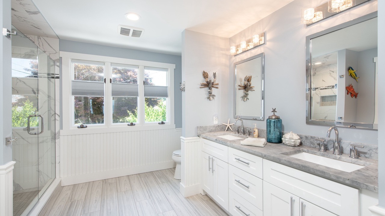 Photo of Bathroom in Clinton