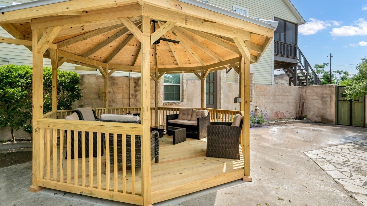 Photo of Patio Balcony in Fredericksburg