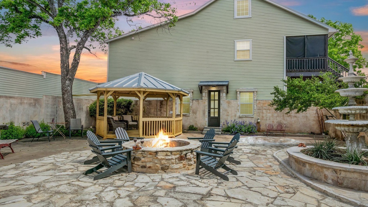 Photo of Patio Balcony in Fredericksburg