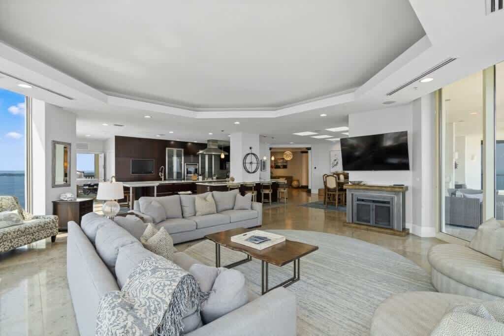 Photo of Livingroom in Pensacola Beach