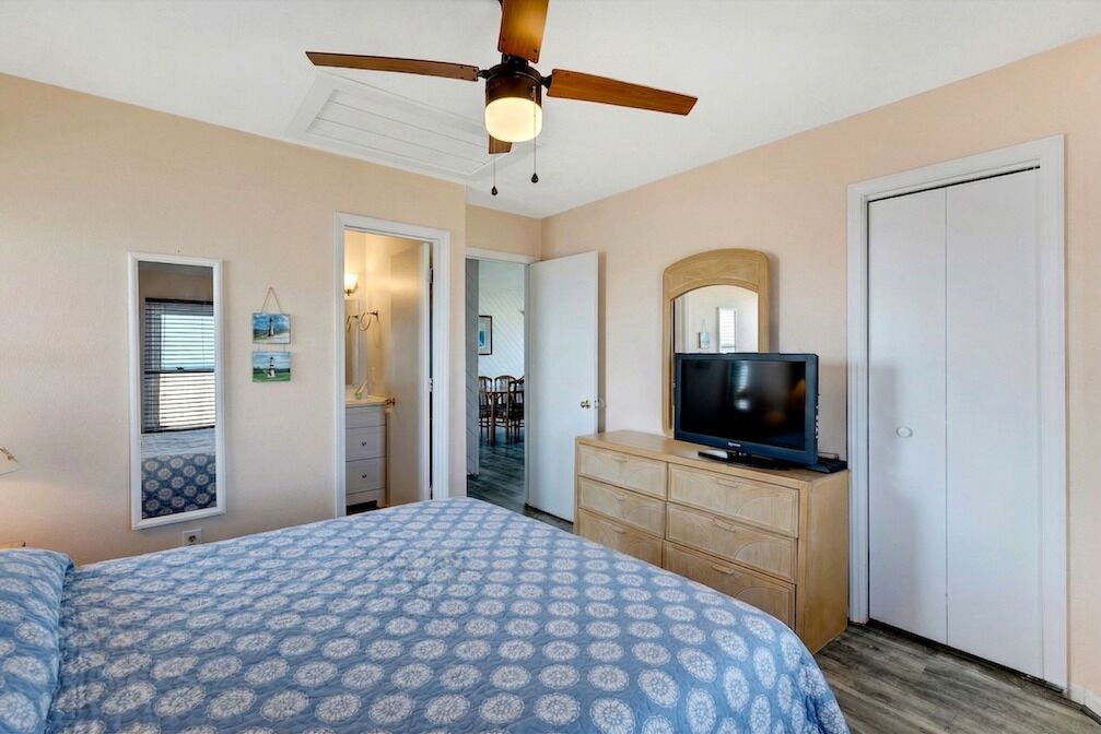 Photo of Bathroom in South Nags Head