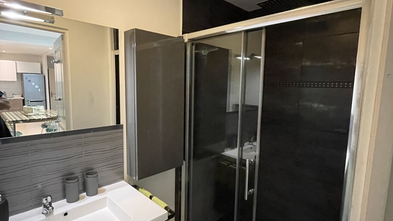 Photo of Bathroom in Antibes Old Town
