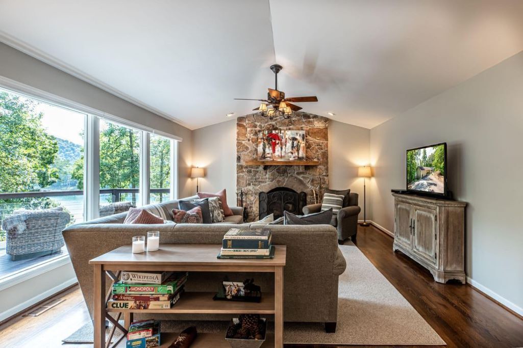 Photo of Bedroom in Big Creek