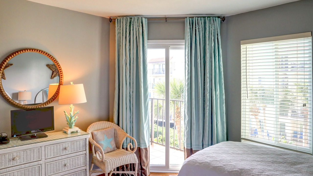 Photo of Bedroom in Saint Simons Island