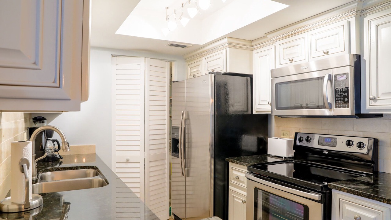 Photo of Kitchen in Saint Simons Island